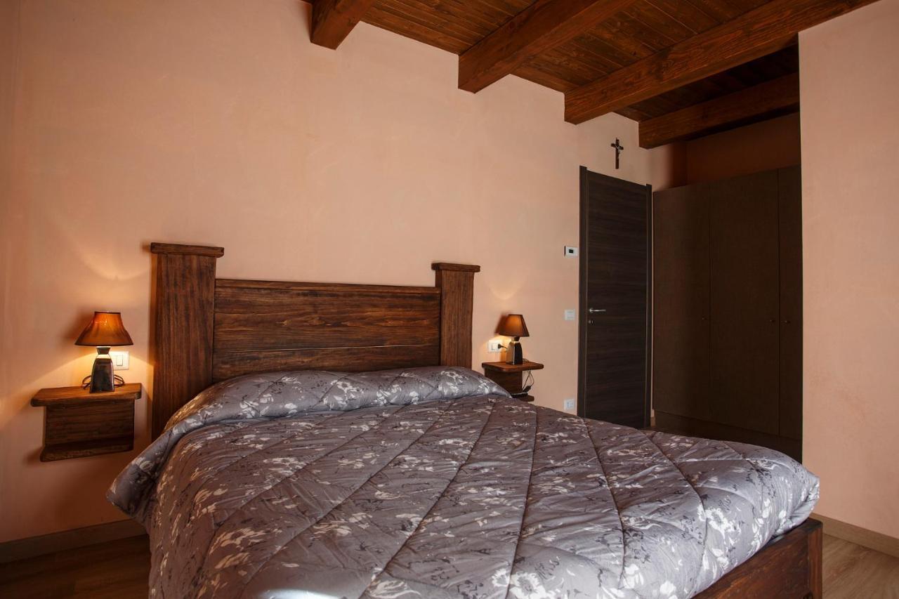 Hotel Circolo Operaio Acli Colloro Extérieur photo